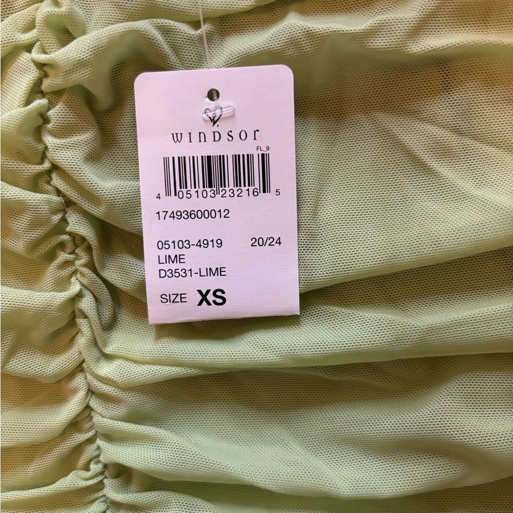 Windsor Green Bodycon Dress - Picture 5 of 6